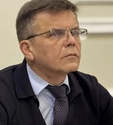 Дорога до Буковеля: руководитель Службы восстановления увольняется