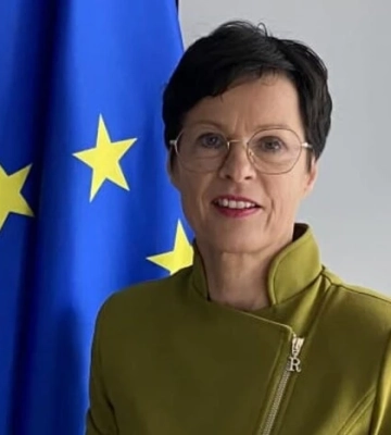 Єврокомісарка з питань розширення прибула до України: мета візиту