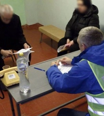 Через стрілянину у Сумах поранені 6 підлітків: що розповідають сусіди підозрюваного та директорка школи