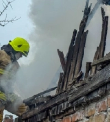 На Рівненщині вибух спричинив пожежу та загибель місцевого жителя
