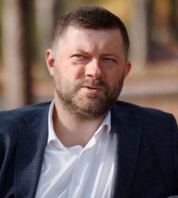 Корниенко: В Раде сейчас нет никаких "черновиков" относительно выборов во время военного положения