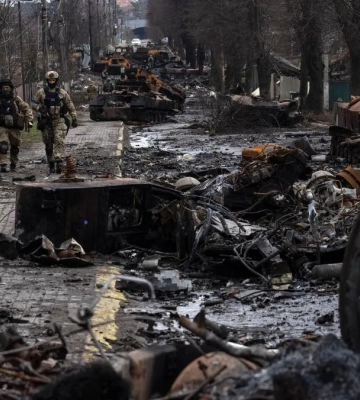 FT: Россия не должна выводить войска из демилитаризованной зоны на Донбассе, а Украина – да