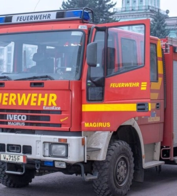 Кам’янське отримало від громади міста-побратима Вупперталь гуманітарну допомогу – пожежний автомобіль