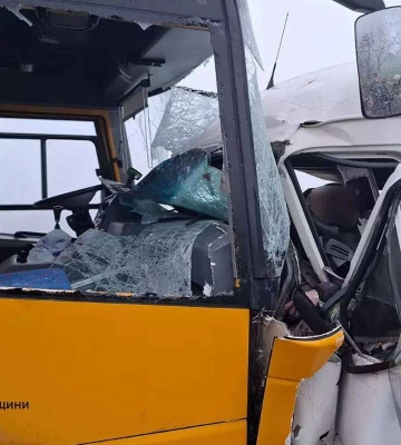 На Дніпропетровщині автопарк закладів освіти поповнюють новими шкільними автобусами
