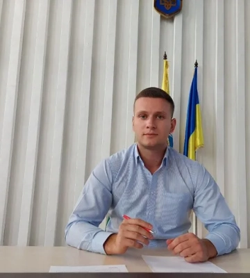 Мер Василькова побила свого секретаря у міськраді, його госпіталізували