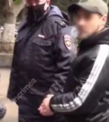 Украли больше миллиона: в оккупированном Мелитополе подростки разводили на деньги пенсионеров (скрин)