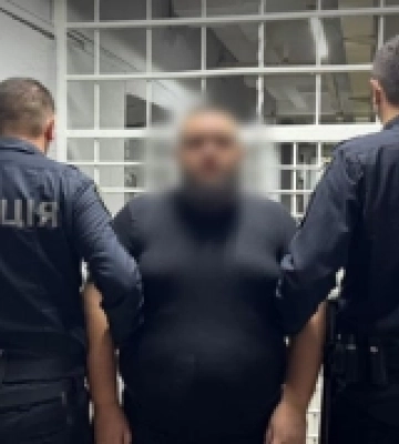 Росіянин у Луцьку знайшов чужу банківську картку тратив гроші