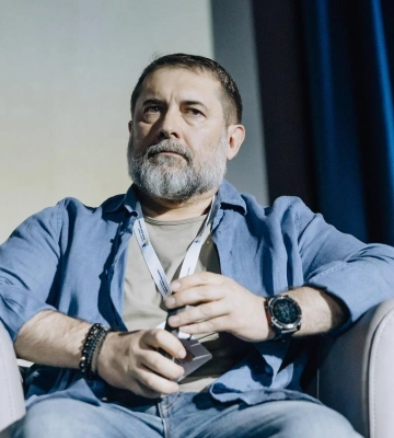 У НАБУ підтвердили, що ексочільник Луганської ОВА Гайдай, якого підозрюють у корупції, підписав контракт із ЗСУ