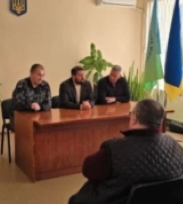 У Рені працює цілодобова бригада енергетиків для відновлення у громаді стабільної напруги
