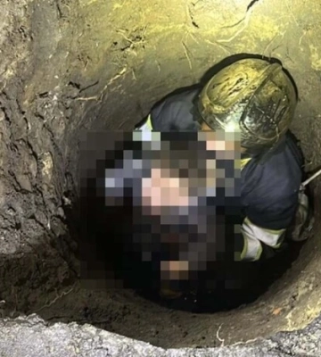 У Чернівцях рятувальники дістали дворічну дитину з каналізаційного колодязя