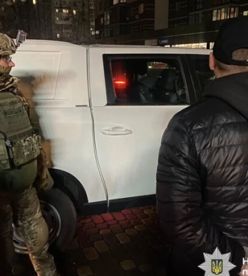 На Вінниччині затримано трьох осіб які вимагали у родини підприємців $200 тис.