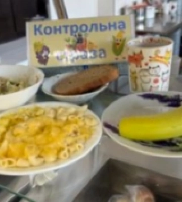 У Миколаєві провели обшуки у справі про шкільне харчування