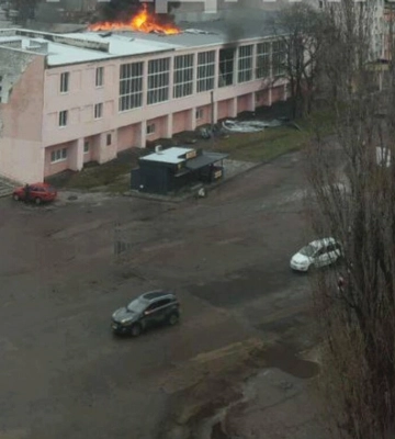 Войска рф атаковали дронами спортшколу в Шостке, где тренировались дети