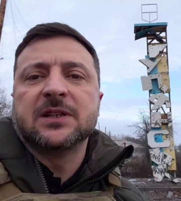 Зеленский приехал на передовую в Купянск