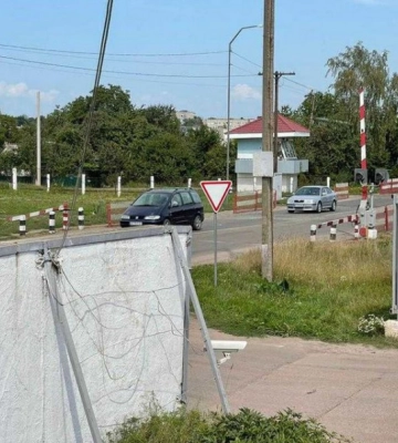 На Волині продають майновий комплекс біля кордону з Польщею, який має власну залізничну колію