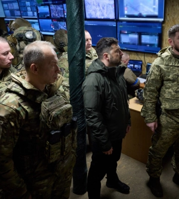 Зеленский приехал в Купянск вместе с Сырским: зачистка города еще продолжается