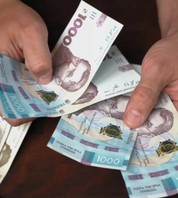 Бюджет 2026: які зарплати отримуватимуть військові, вчителі та лікарі