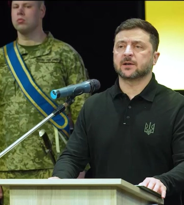 «Украина делает все, чтобы завершить войну достойно» — Зеленский в Купянске 