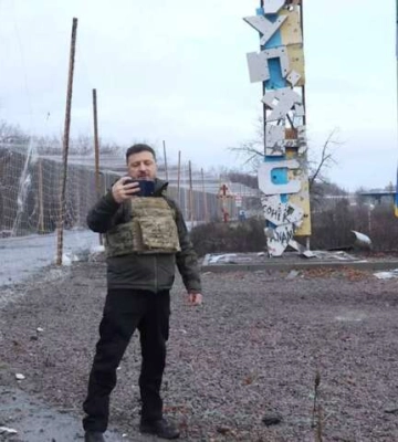 Безуглая назвала визит Зеленского в освобожденный Купянск "хвастовством" и вспомнила Курск