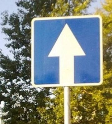 На одній із вулиць Львова через ремонтні роботи запровадили односторонній рух