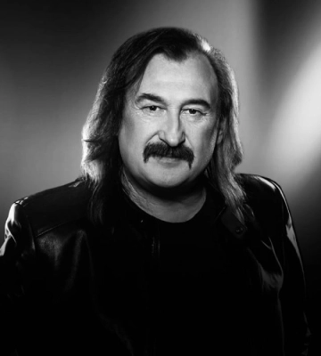 Помер 66-річний український співак Степан Гіга