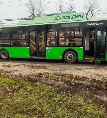 У Харкові сталася ДТП з тролейбусом: постраждали троє людей 