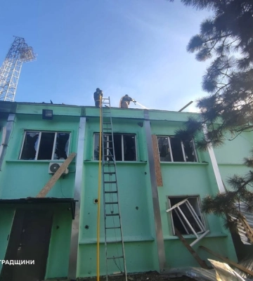 Ліквідовано наслідки ворожого обстрілу на Кіровоградщині. ФОТОрепортаж
