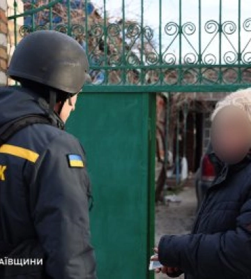 Через російську атаку на Миколаїв поранення дістали п'ятеро людей, трьох із них госпіталізували. ФОТО