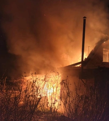 Унаслідок ворожої атаки у трьох районах Дніпропетровщини є руйнування та пожежі  (Відео)