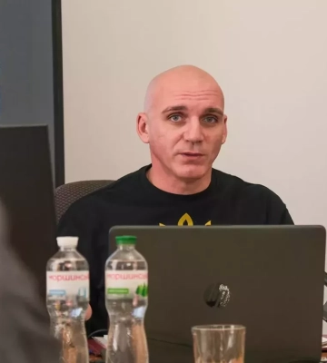 Сєнкевич доручив розірвати договір з приватною фірмою на харчування школярів в Миколаєві