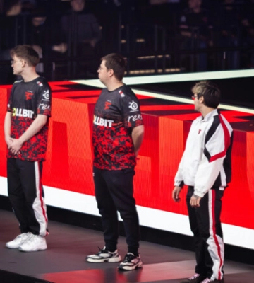Vitality – FaZe. Budapest Major. Гранд-финал. Смотреть онлайн. LIVE