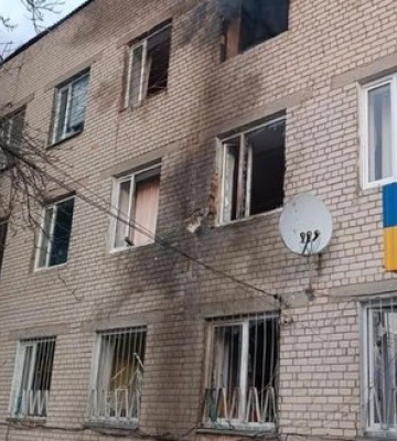 Отделение полиции горело вследствие удара РФ по Городне на Черниговщине. ФОТО