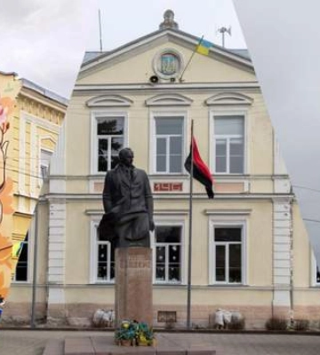 Далеко не всі знають, що Степан Бандера не зі Львова: що варто побачити у місті його дитинства