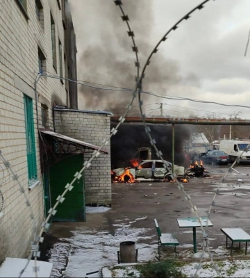 Ворог атакував Чернігівщину: пошкоджені будинки, автівки та зерносховище (Відео)