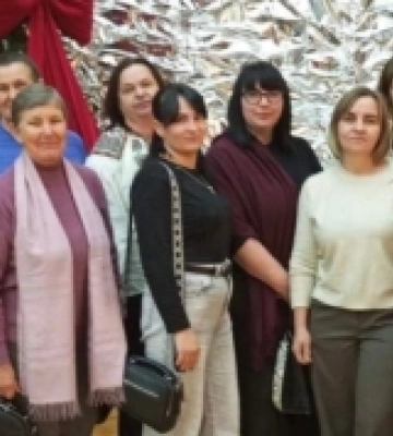 Рідні полеглих і зниклих захисників із Шацької громади відвідали виставу «Мами»