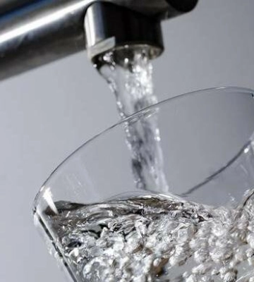 Тимчасове відключення води в Одесі та області 15 грудня: перелік адрес