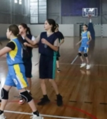 В Ізмаїлі стартували Бессарабська дитяча баскетбольна ліга та відкритий чемпіонат міста з футзалу