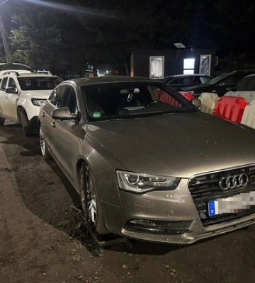На Волині на кордоні з Польщею затримали викрадену Audi