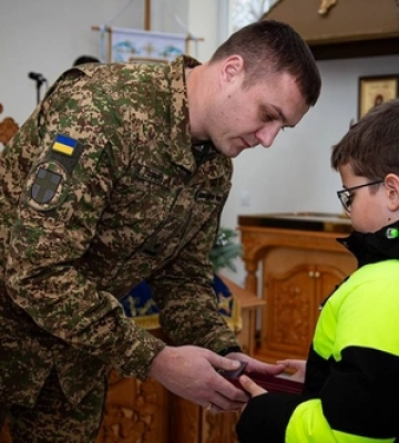 На Волині родинам загиблих нацгвардійців вручили державні нагороди 