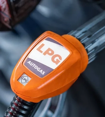 В Україні автогаз на АЗС стрімко зростає в ціні: що викликало здорожчання