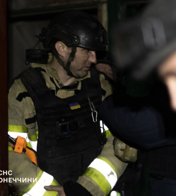 У Дніпровському районі Херсона через атаку дрона поранені двоє чоловіків