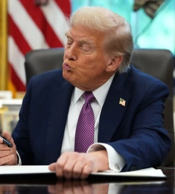 США введуть нові санкції проти Росії, якщо Путін відхилить мирну угоду – Bloomberg