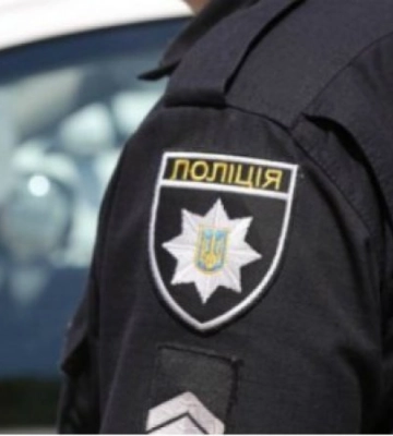 Приїхали на виклик: жителя Кіровоградщини підозрюють у побитті поліцейського