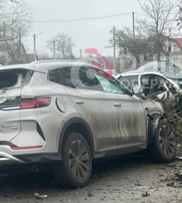 Вщент розбиті авто та постраждалі: серйозна ДТП сталася на ж/м Північний у Дніпрі