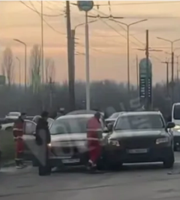 Поблизу заводу в Луцьку зіткнулись три автівки