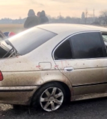 На Рівненщині сталася аварія за участі трьох авто, є постраждалі