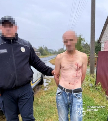 Жителя Рівненщини, який зарізав батька, госпіталізують до психіатричної лікарні