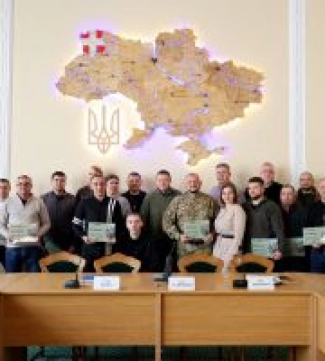Родинам полеглих гвардійців із Волині вручили державні нагороди