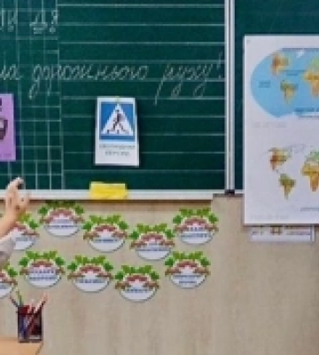 Безпечна дорога: у Первомайську першачкам нагадали правила дорожнього руху