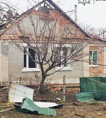 Под вражеским обстрелом оказались 24 населенных пункта Запорожской области, 35 пострадавших